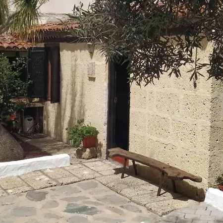 Casa El Drago De Arico בית נופש *